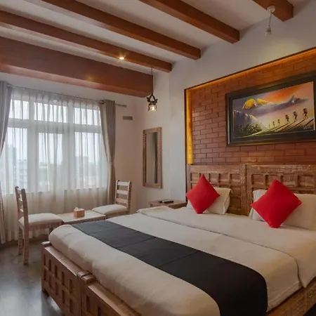 Capital O 697 Swornim Boutique Hotel