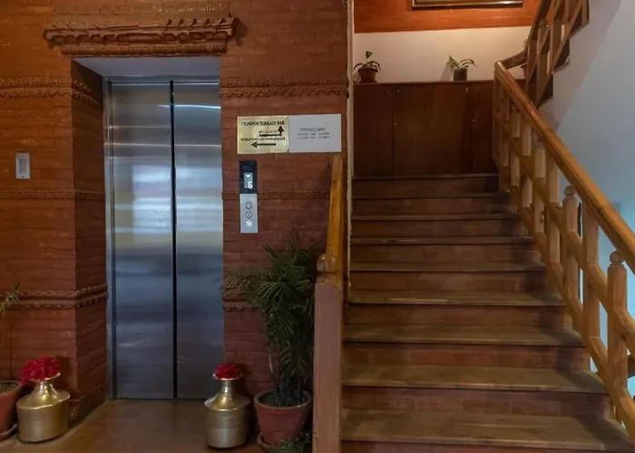 Capital O 697 Swornim Boutique Hotel 2*